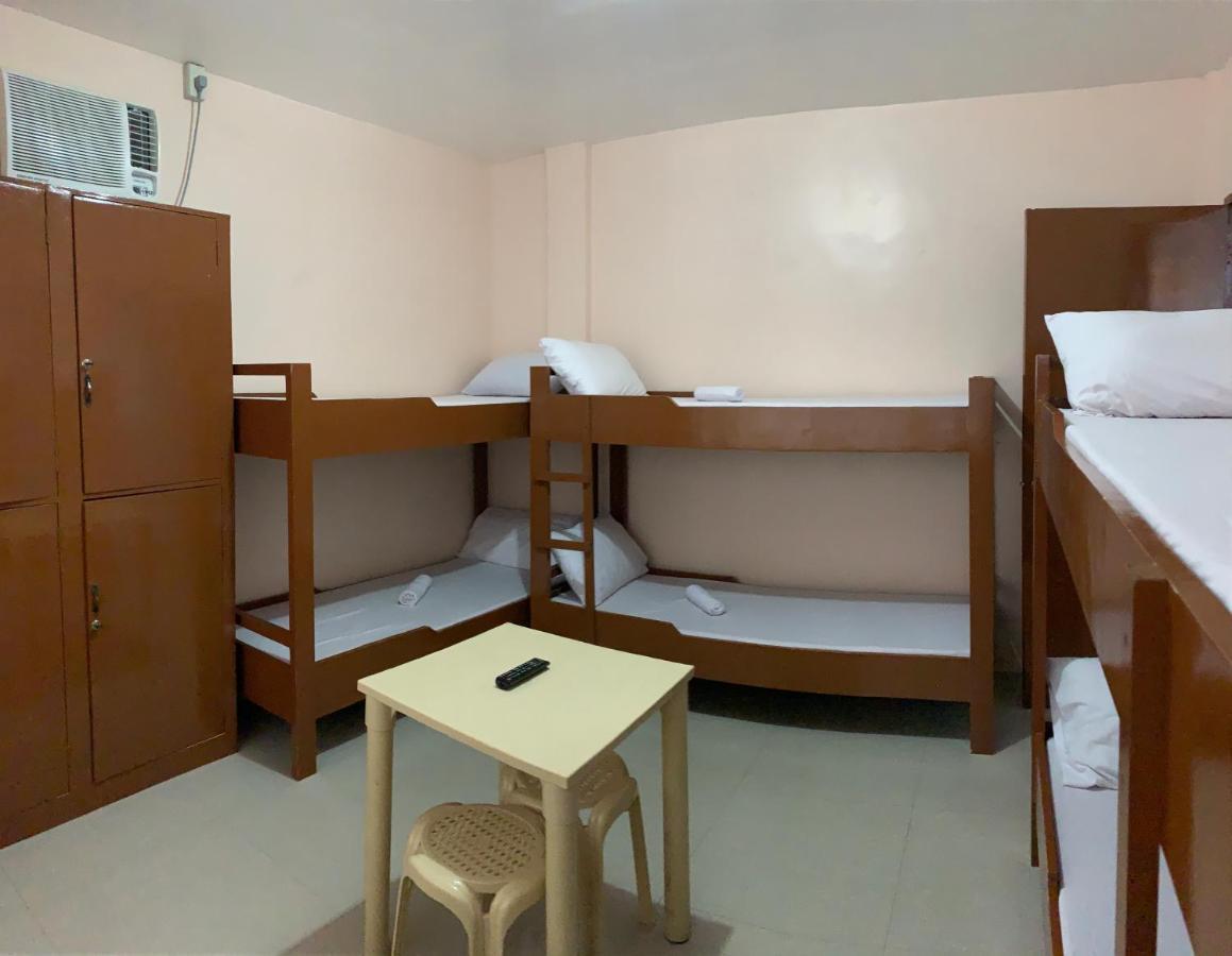 Brielles Travellers Inn Tagbilaran City Exterior foto